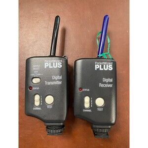 Pocket Wizard Plus Digital 1 Transmitter and 1 Receiver   Used and Tested.